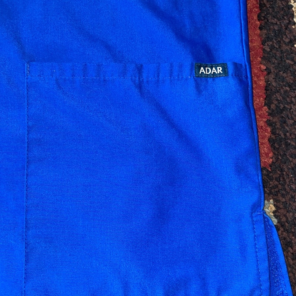 Adar Scrub Top‎ - Picture 2 of 5